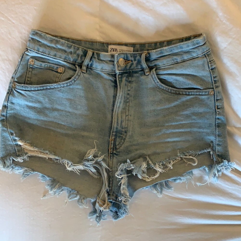 Hi rise denim shorts